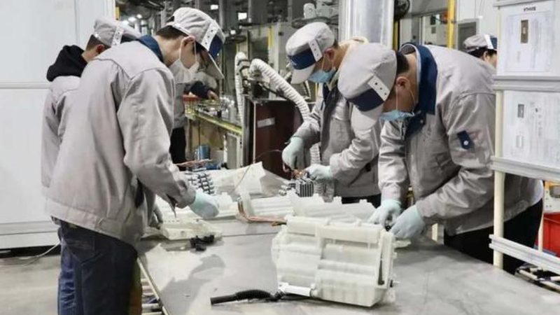 协作机器人安全防护：揭秘其差异与重要性